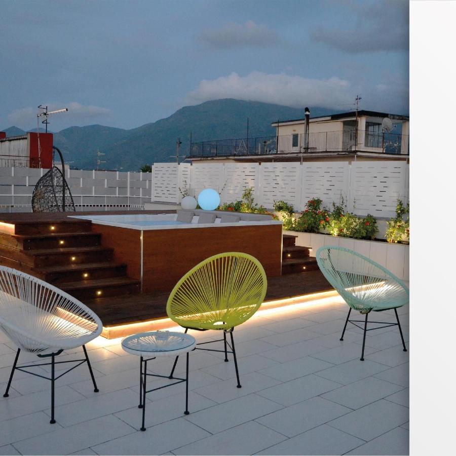 Houses & Rooftop Pompei - Sky Exterior photo